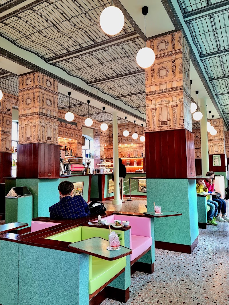 Bar Luce